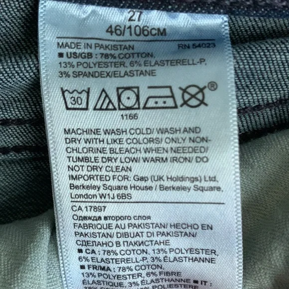 Banana Republic Dark Wash Skinny Jean - Picture 3 of 4